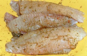 Жареное филе тилапии. Очень вкусно! - фото №2