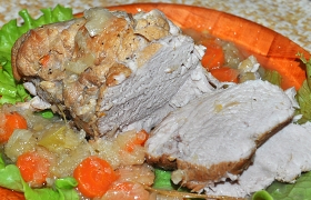 Cвинина с яблоками
