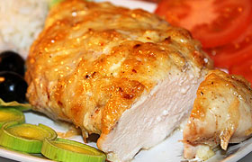 Филе курицы, запеченное в сырной корочке