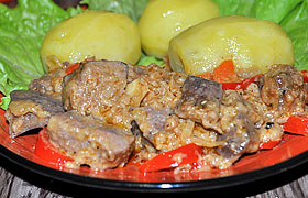 Гуляш из печени
