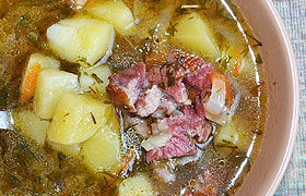 Картофельный суп с копченой курицей