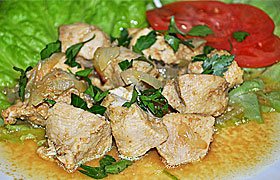Куриное филе с кетчупом и колой