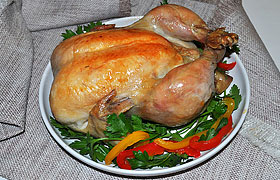 Курица, запеченная на соли
