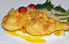 Куриные ножки в соусе карри