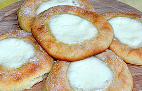 Сырники со сметаной в духовке