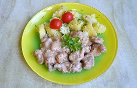 Свинина с грибами на скорую руку