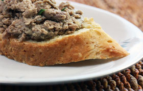 Паштет из куриной печени по-итальянски