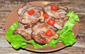 Отбивные из свиной шеи без панировки