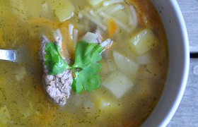 Суп с куриной печенью