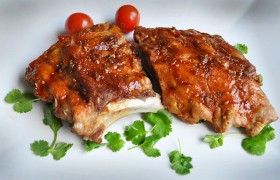 Свиные ребрышки варено-запеченные