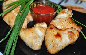 Куриные вкусные крылышки