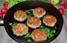 Отличные котлеты с манкой и горчицей