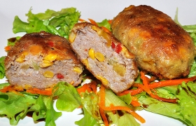 Котлеты с кукурузой и сладким перцем
