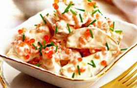 Картофельный салат с икрой