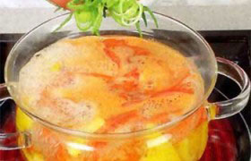 Холодный суп с помидорами и грецкими орехами - фото №4